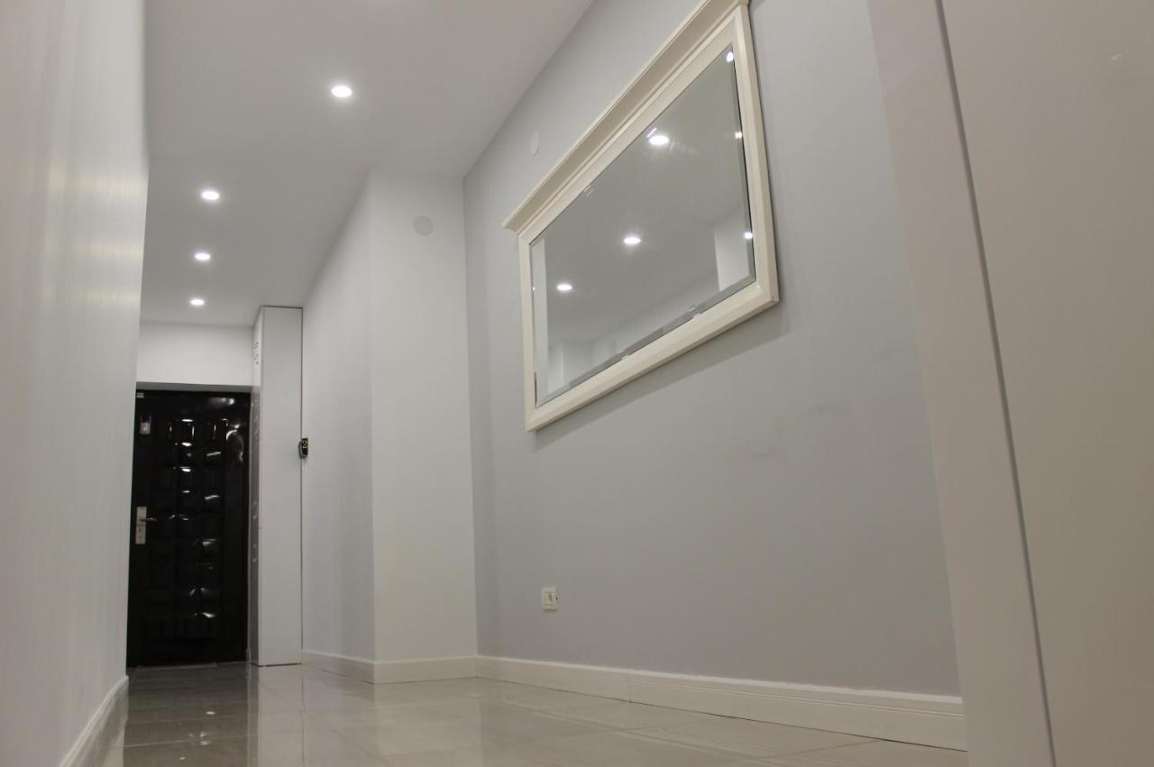 Luxury City Center Apartment - Romana Bucarest Exterior foto