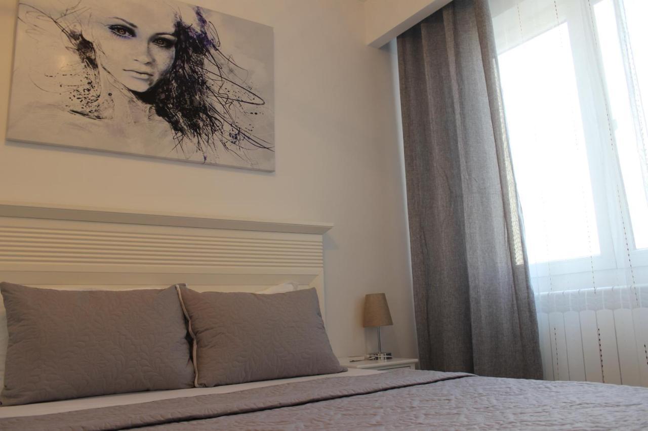 Luxury City Center Apartment - Romana Bucarest Exterior foto