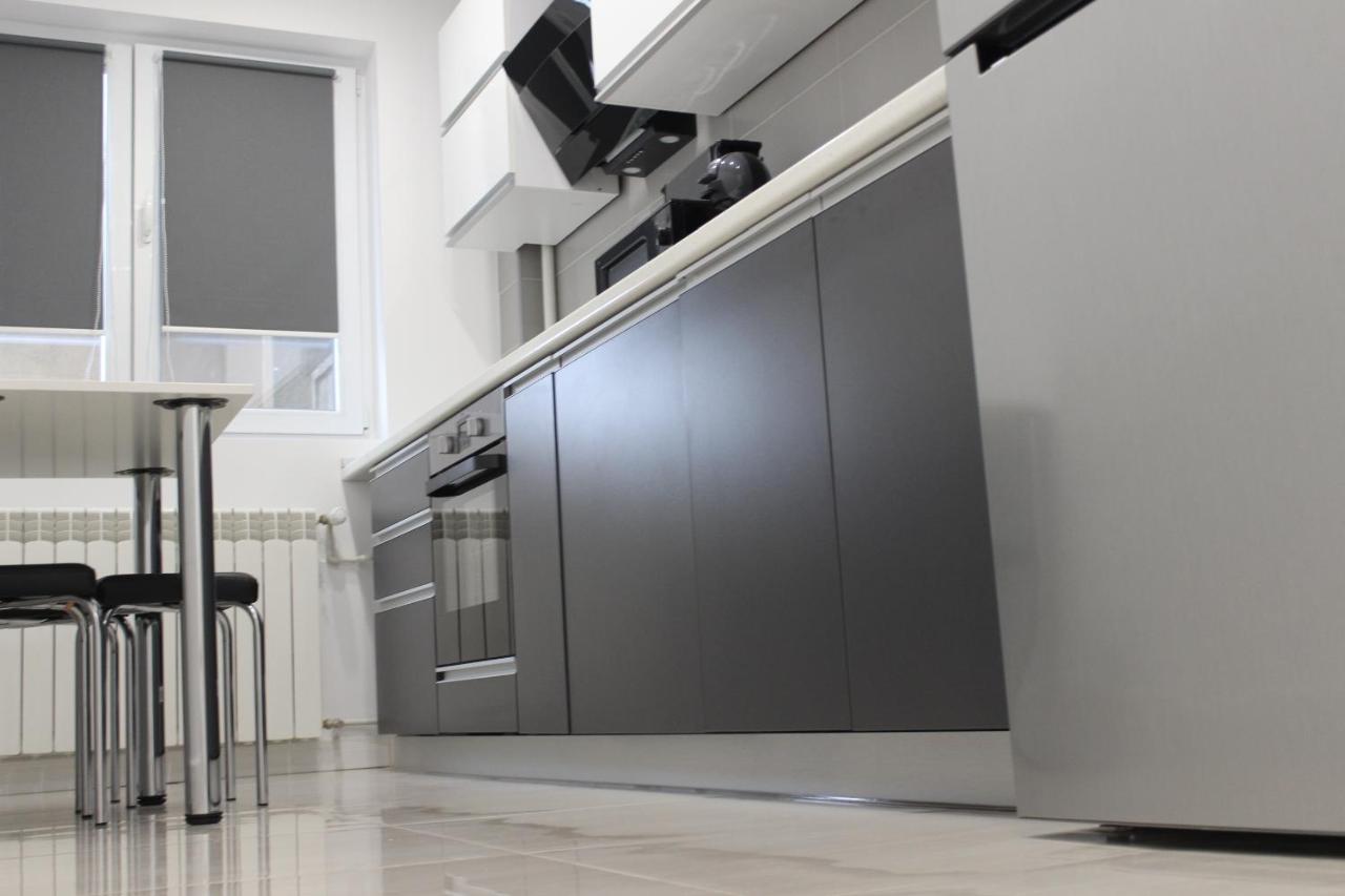 Luxury City Center Apartment - Romana Bucarest Exterior foto